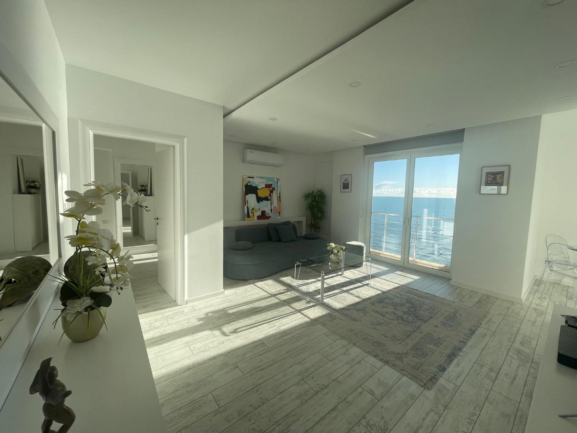 Durres Currila Modern Luxury Stunning Beach Views Екстериор снимка